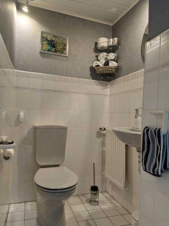 Ferienhaus Treis Neef Bagian luar foto